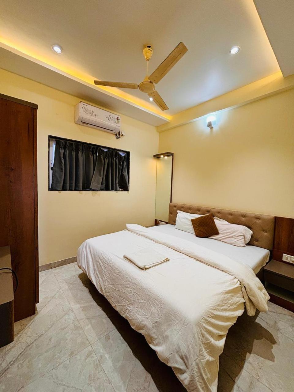 Paramount 3 Ac Bedrooms Hall Garden With Lake View Panchgani Buitenkant foto