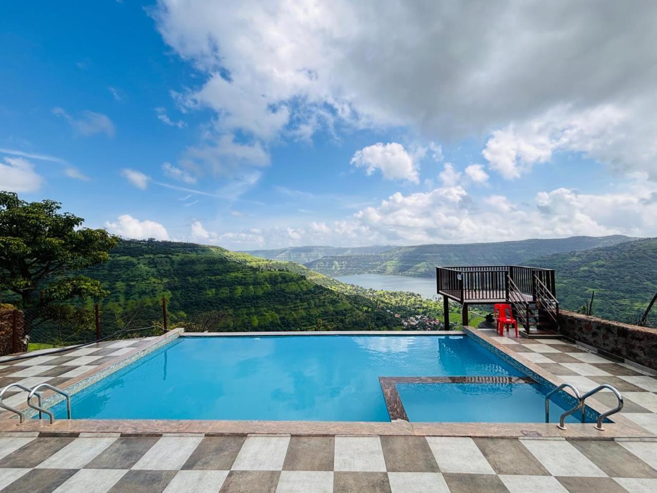 Paramount 3 Ac Bedrooms Hall Garden With Lake View Panchgani Buitenkant foto