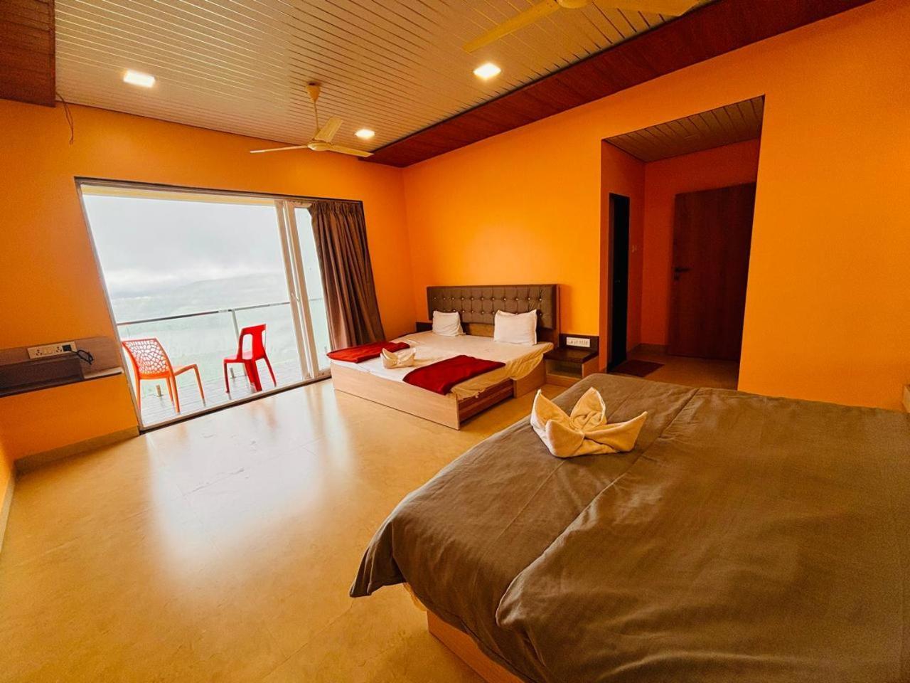 Paramount 3 Ac Bedrooms Hall Garden With Lake View Panchgani Buitenkant foto
